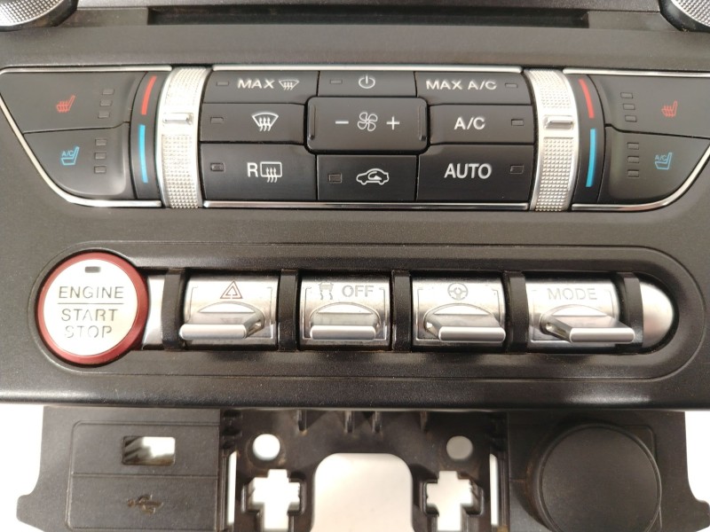 Recambio de mando climatizador para ford usa mustang coupé 5.0 v8 bullitt referencia OEM IAM LR3T18E245BB  