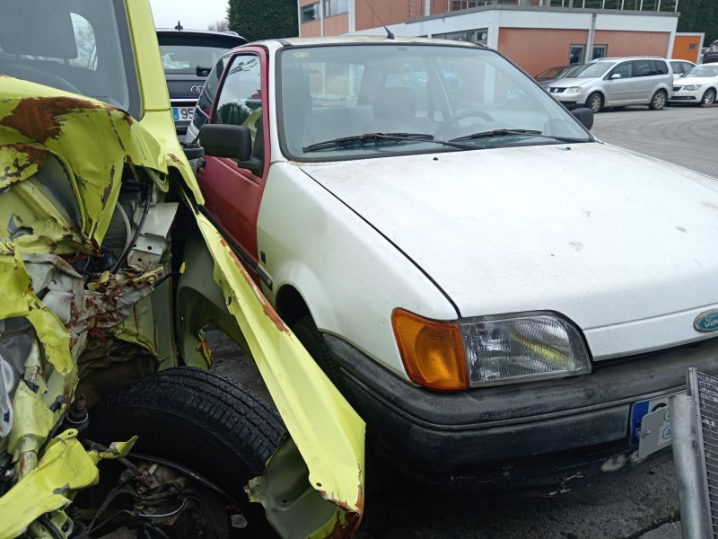 ford fiesta i (gfbt) del año 1990