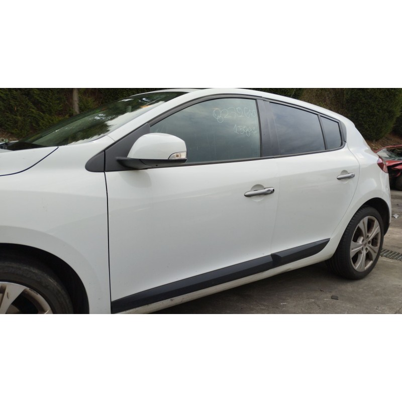 Recambio de puerta delantera izquierda para renault megane iii hatchback (bz0/1_, b3_) 1.5 dci referencia OEM IAM 801016886R  
