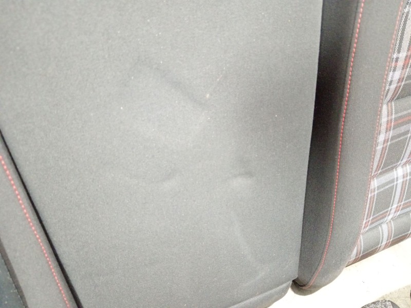 Recambio de asientos traseros para volkswagen golf vi (5k1) 2.0 gti referencia OEM IAM 1K0885375C  