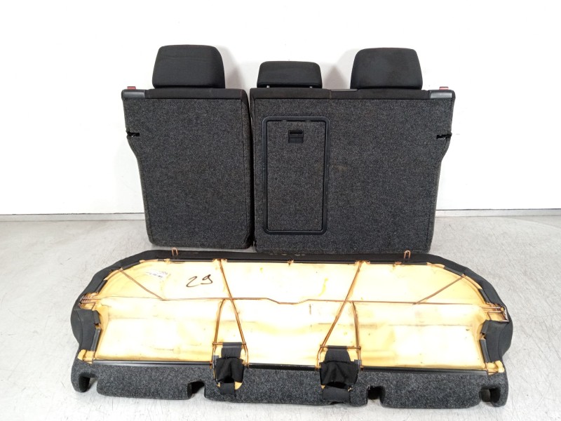 Recambio de asientos traseros para volkswagen golf vi (5k1) 2.0 gti referencia OEM IAM 1K0885375C  