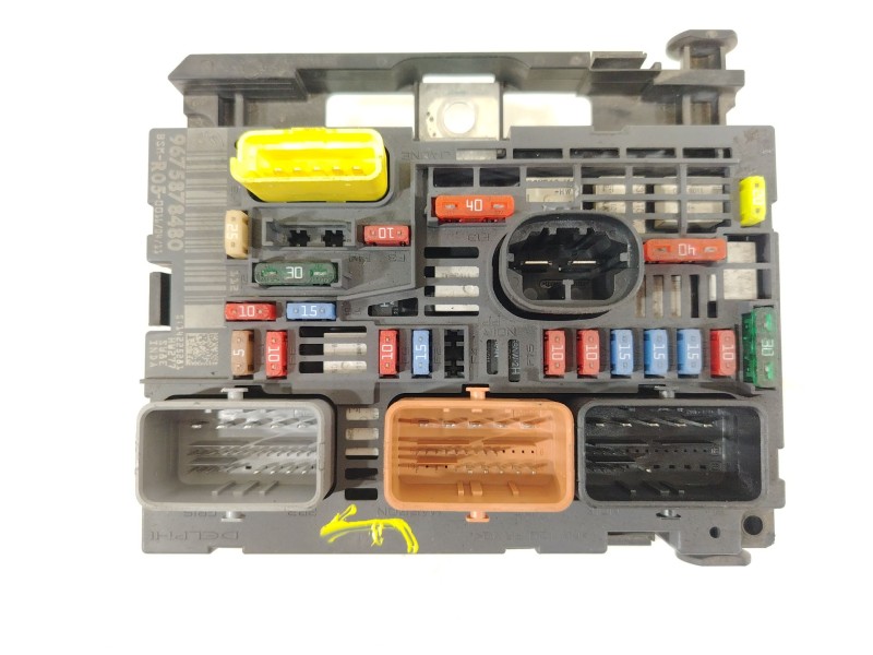 Recambio de caja reles / fusibles para peugeot 308 i (4a_, 4c_) 1.6 hdi referencia OEM IAM 9675878480 BSMR0500 