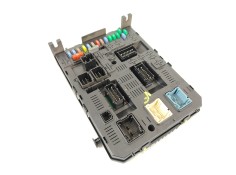 Recambio de caja reles / fusibles para peugeot 308 i (4a_, 4c_) 1.6 hdi referencia OEM IAM 1613317180 1663366180 281197595