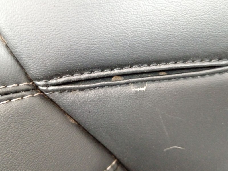 Recambio de asientos traseros para ford usa mustang coupé 5.0 v8 bullitt referencia OEM IAM FR3B6363160BD  