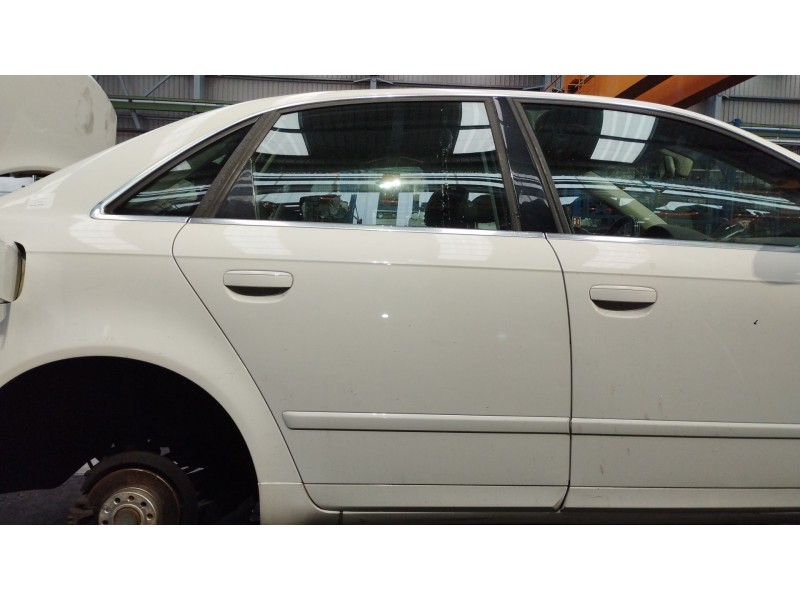 Recambio de puerta trasera derecha para seat exeo st (3r5) 2.0 tdi referencia OEM IAM 3R0833052  