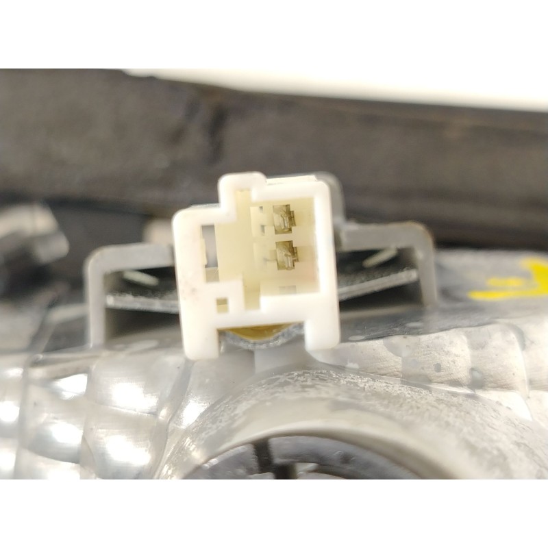 Recambio de piloto trasero derecho en porton para mazda 3 lim. () center-line referencia OEM IAM B45C513F0 B45C513F0B 