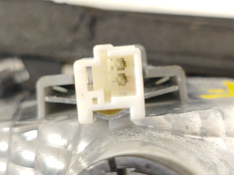 Recambio de piloto trasero derecho en porton para mazda 3 lim. () center-line referencia OEM IAM B45C513F0 B45C513F0B 