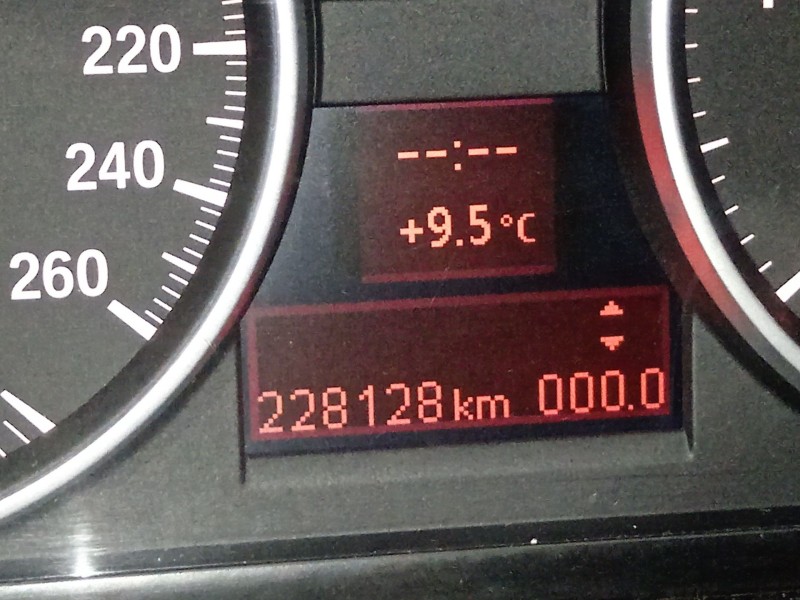 Recambio de cuadro instrumentos para bmw 3 coupé (e92) 320 i referencia OEM IAM 9143821 693000370 A2C53113047