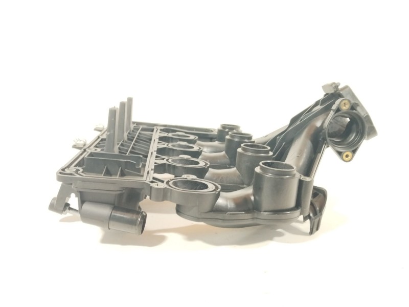 Recambio de colector admision para peugeot 407 sport referencia OEM IAM 9645977980  