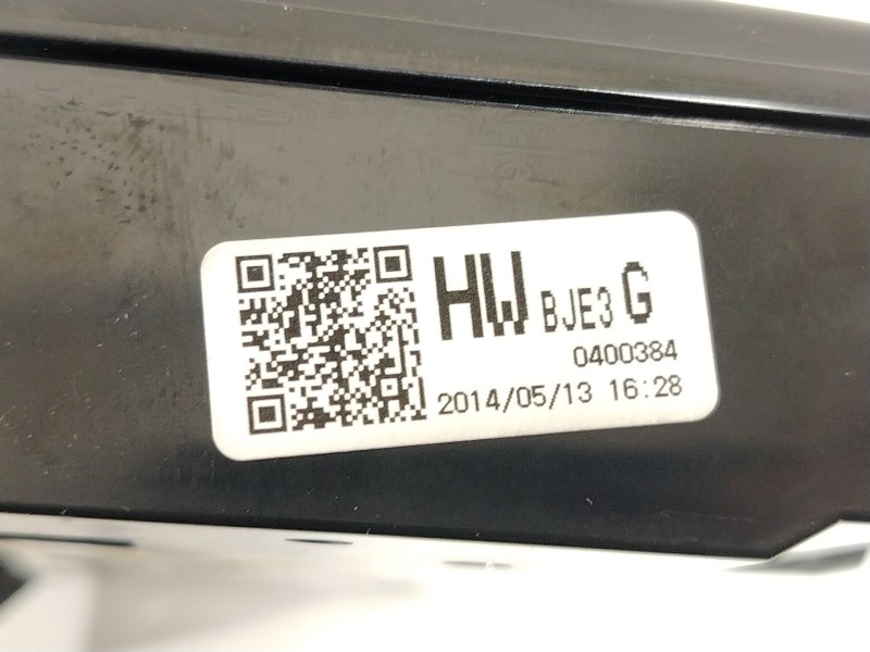 Recambio de pantalla multifuncion para mazda 3 lim. () center-line referencia OEM IAM BHR15544X HWBJE3G 