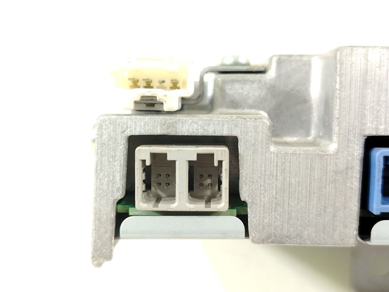 Recambio de modulo electronico para mazda 3 lim. () center-line referencia OEM IAM BHS3669C0  