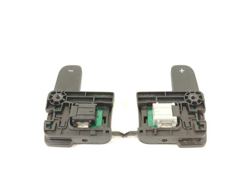 Recambio de mando volante para ford usa mustang coupé 5.0 v8 bullitt referencia OEM IAM FR3T3F884AD3JA6 FR3T3F884BD3JA6 