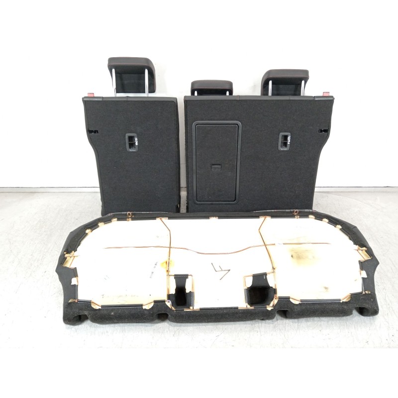 Recambio de asientos traseros para volkswagen golf vii (5g1, bq1, be1, be2) 2.0 gti referencia OEM IAM 5G0885375C  