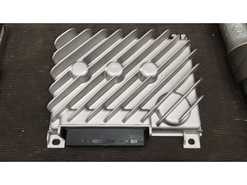 Recambio de amplificador para cupra formentor (km7, kmp) 2.0 tsi 4drive referencia OEM IAM 5H0035456G  