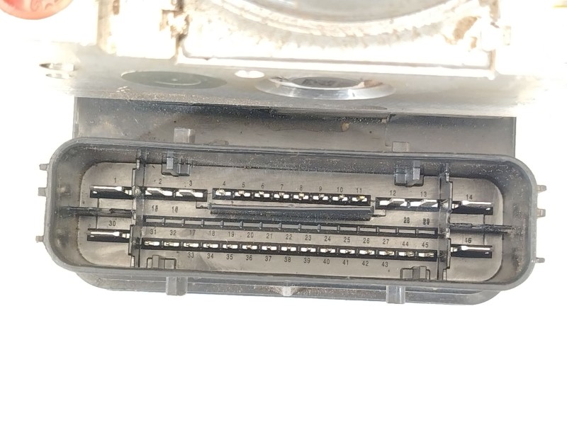 Recambio de abs para ford usa mustang coupé 5.0 v8 bullitt referencia OEM IAM MR3C2B373DA MR3CC219CA 2525197