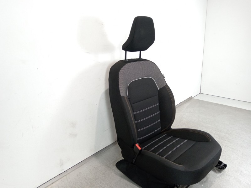 Recambio de asiento delantero izquierdo para dacia sandero iii 1.0 tce 90 referencia OEM IAM 875024165R  