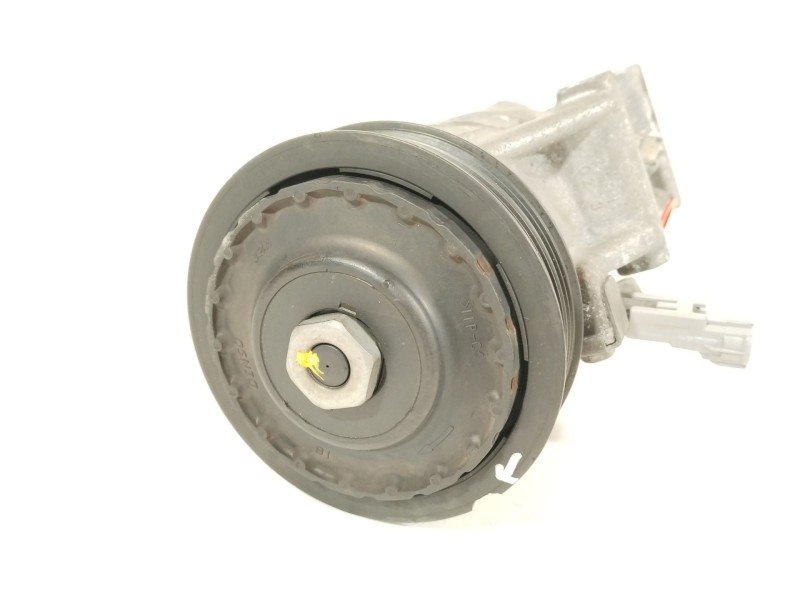 Recambio de compresor aire acondicionado para toyota yaris active referencia OEM IAM 4472502500 5TSE10C 883100DA90
