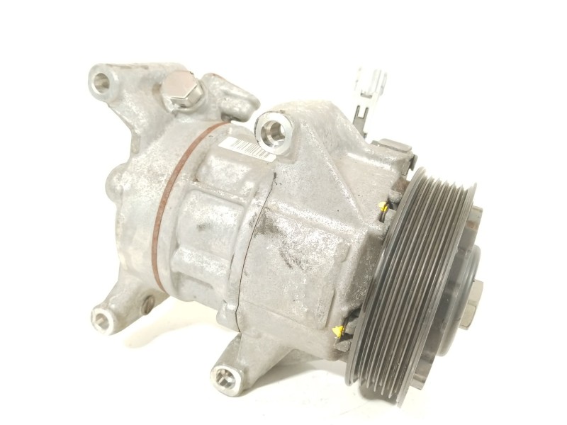 Recambio de compresor aire acondicionado para toyota yaris active referencia OEM IAM 4472502500 5TSE10C 883100DA90