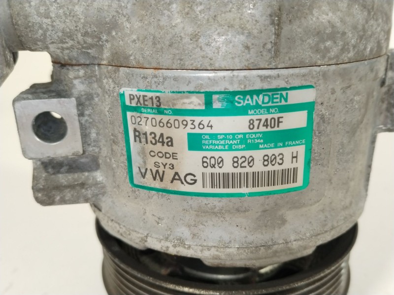 Recambio de compresor aire acondicionado para seat ibiza iii (6l1) 1.9 sdi referencia OEM IAM 6Q0820803H PXE13 