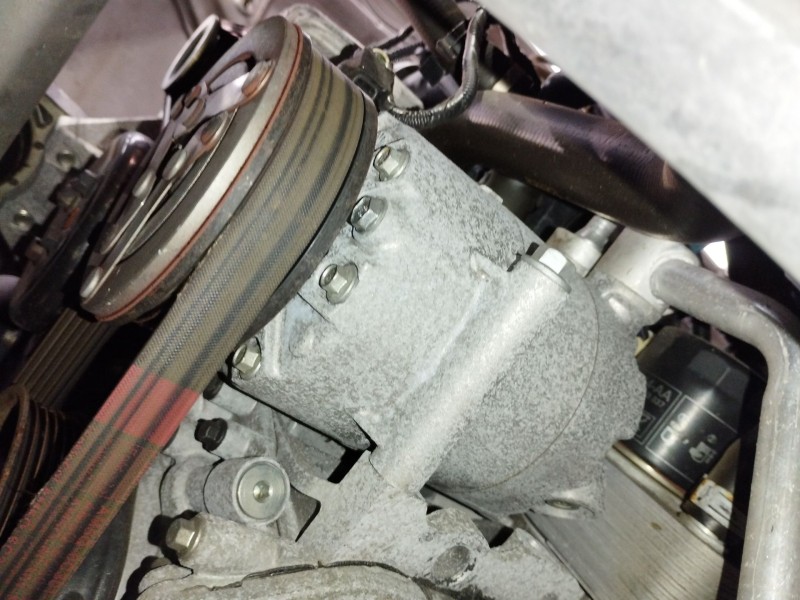 Recambio de compresor aire acondicionado para ford focus iii sedán 1.6 ti referencia OEM IAM AV6119D629CA  