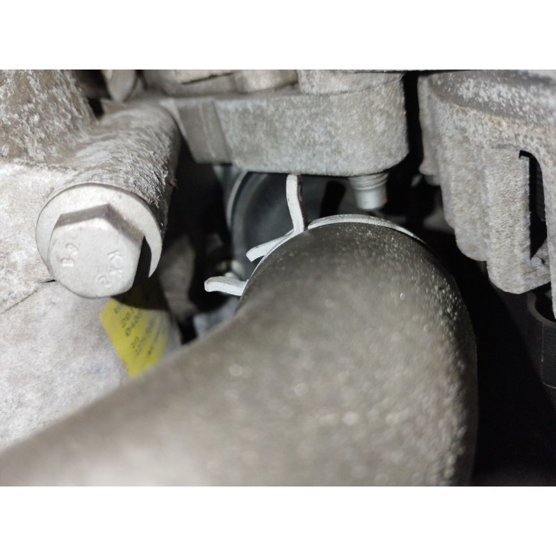 Recambio de compresor aire acondicionado para ford focus iii sedán 1.6 ti referencia OEM IAM AV6119D629CA  