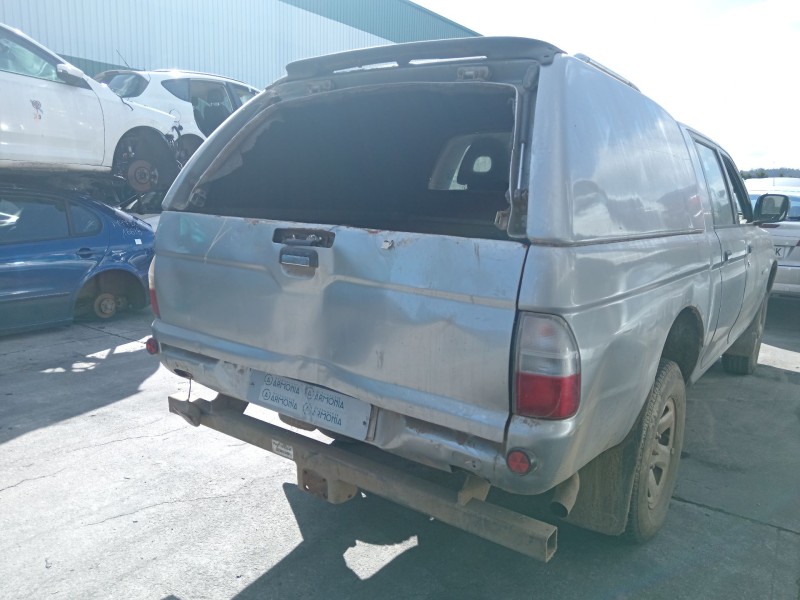mitsubishi l200 (k7_t, k6_t, k5_t) del año 2002