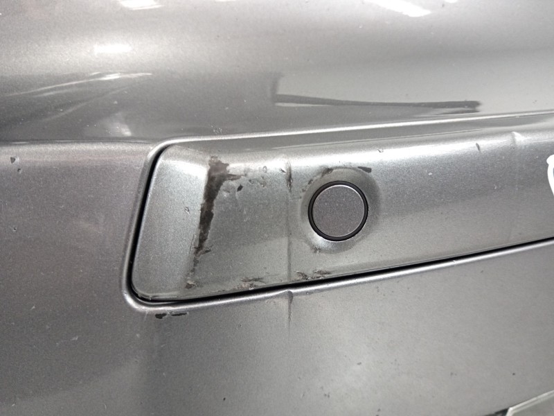 Recambio de paragolpes delantero para bmw 1 (e81) 116 d referencia OEM IAM 7166462  