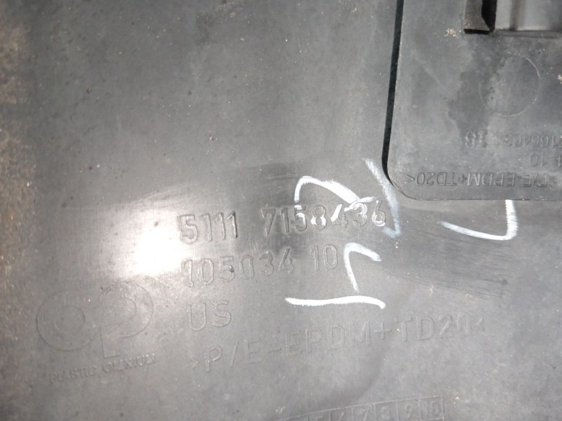 Recambio de paragolpes delantero para bmw x5 (e70) 3.0d referencia OEM IAM 51117158436  