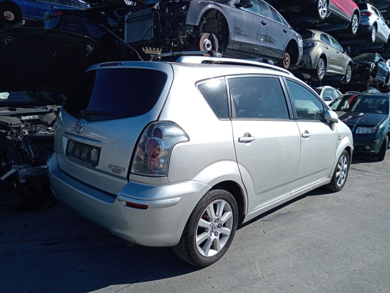 toyota corolla verso (zer_, zze12_, r1_) del año 2004
