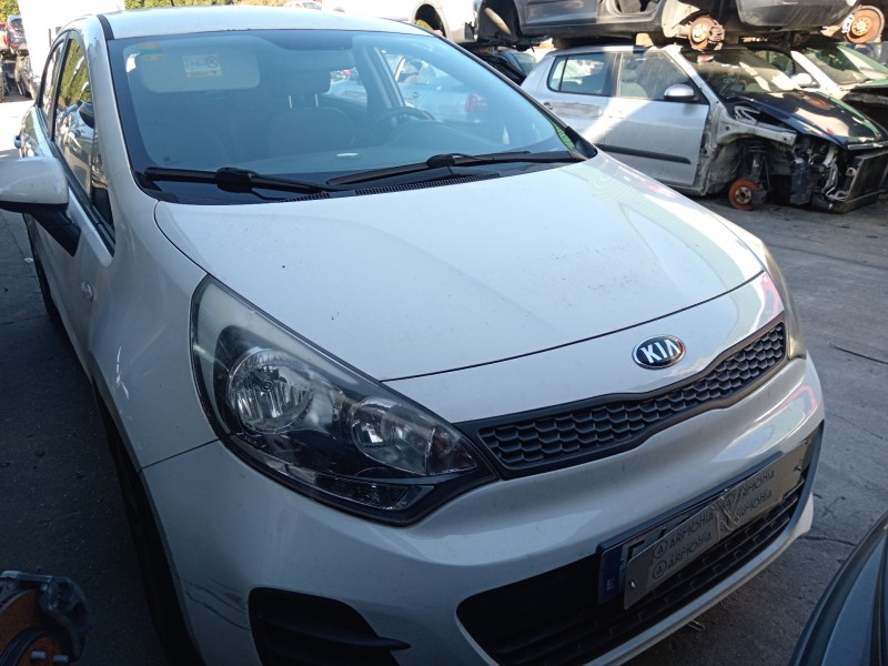 kia rio iii (ub) del año 2015