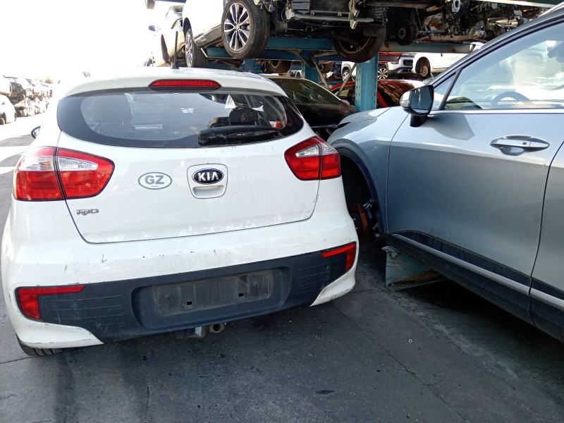 kia rio iii (ub) del año 2015