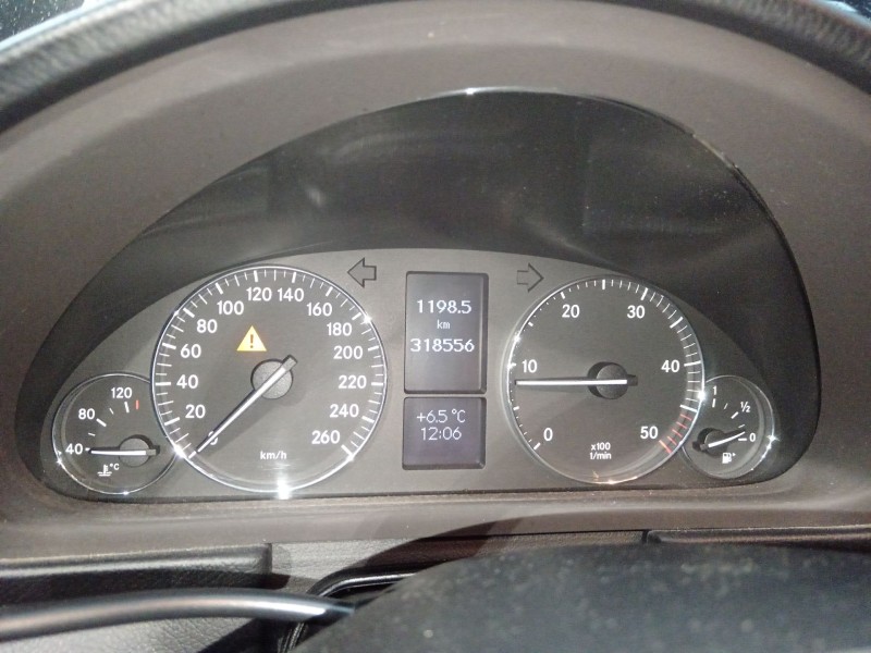 Recambio de cuadro instrumentos para mercedes-benz clase c (w203) c 220 cdi (203.008) referencia OEM IAM A2035409547  