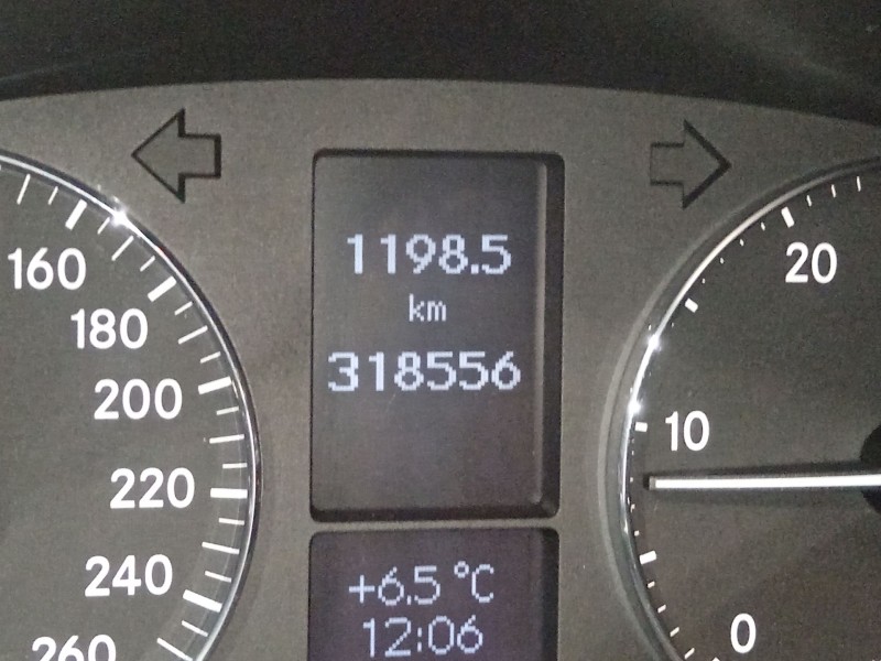 Recambio de cuadro instrumentos para mercedes-benz clase c (w203) c 220 cdi (203.008) referencia OEM IAM A2035409547  