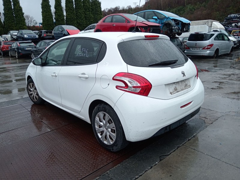 peugeot 208 i (ca_, cc_) del año 2015