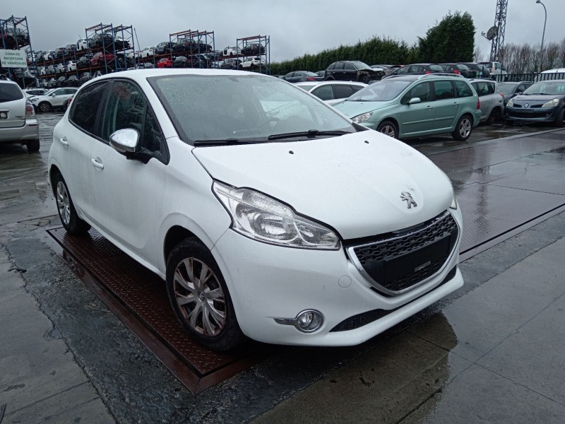 peugeot 208 i (ca_, cc_) del año 2015