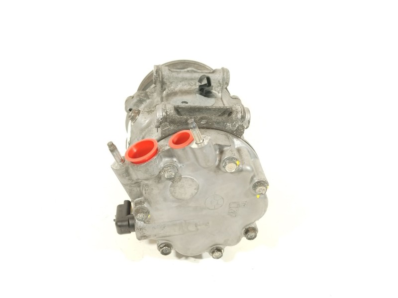 Recambio de compresor aire acondicionado para peugeot 5008 (0u_, 0e_) 1.6 hdi referencia OEM IAM 9671216780 SD7C16 
