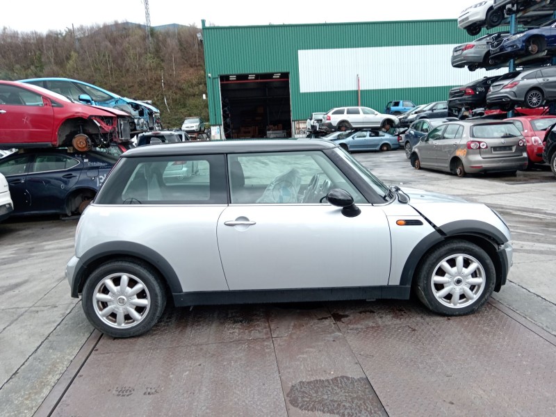 mini mini (r56) del año 2002