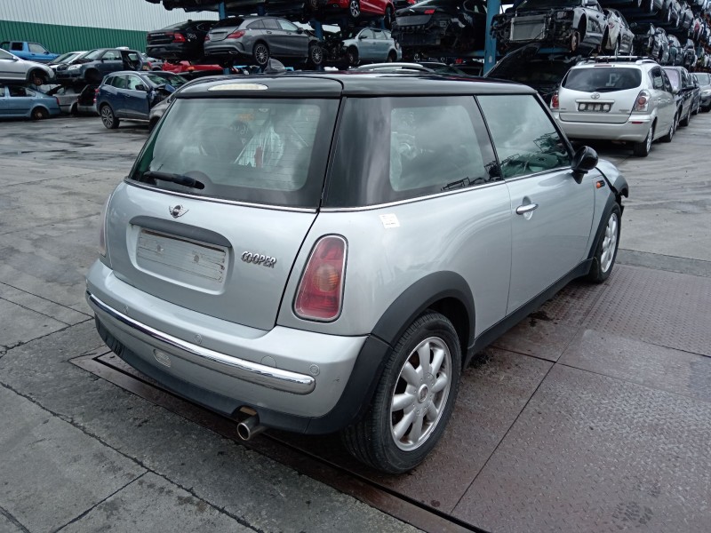 mini mini (r56) del año 2002