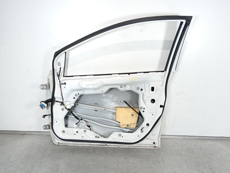 Recambio de puerta delantera derecha para mazda 2 (de_, dh_) 1.5 (de5fs) referencia OEM IAM DFY15802XE  