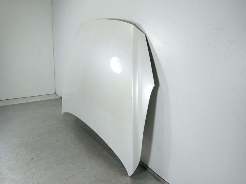 Recambio de capot para mazda 3 lim. () center-line referencia OEM IAM BHY05231XA  