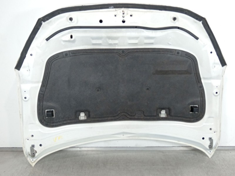 Recambio de capot para mazda 3 lim. () center-line referencia OEM IAM BHY05231XA  