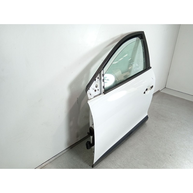 Recambio de puerta delantera izquierda para renault megane iii hatchback (bz0/1_, b3_) 1.5 dci referencia OEM IAM 801016886R  