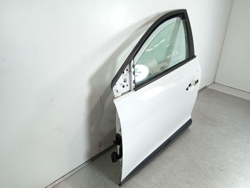 Recambio de puerta delantera izquierda para renault megane iii hatchback (bz0/1_, b3_) 1.5 dci referencia OEM IAM 801016886R  