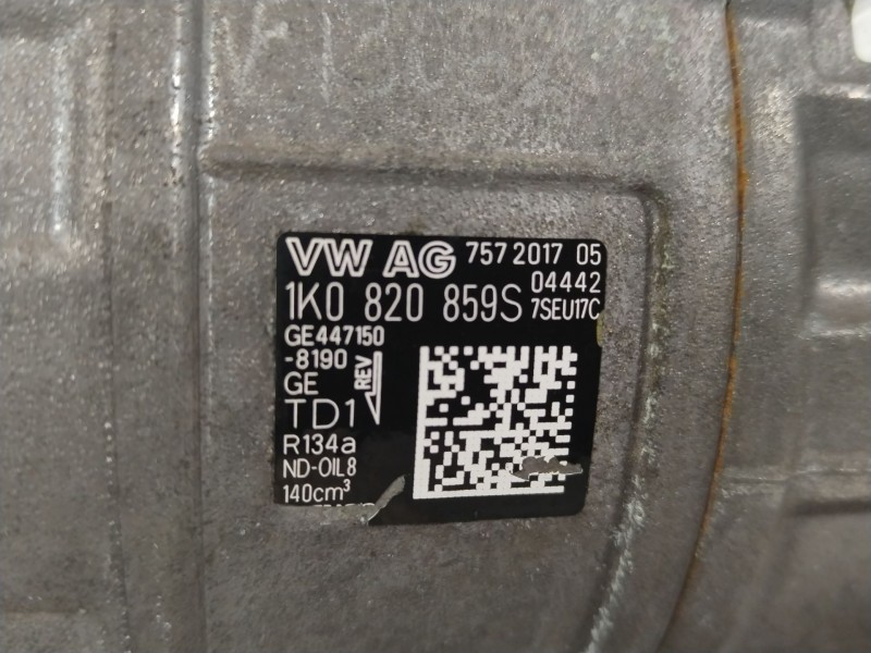 Recambio de compresor aire acondicionado para audi a3 (8p) 1.6 ambiente referencia OEM IAM 1K0820859S  