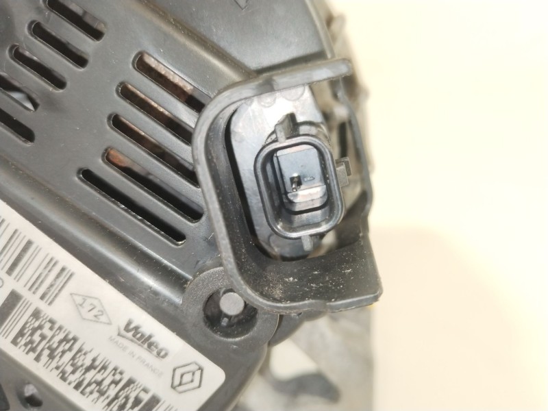 Recambio de alternador para renault scénic iii (jz0/1_) 1.2 tce referencia OEM IAM 8200849752C 8200849752 TG12C077