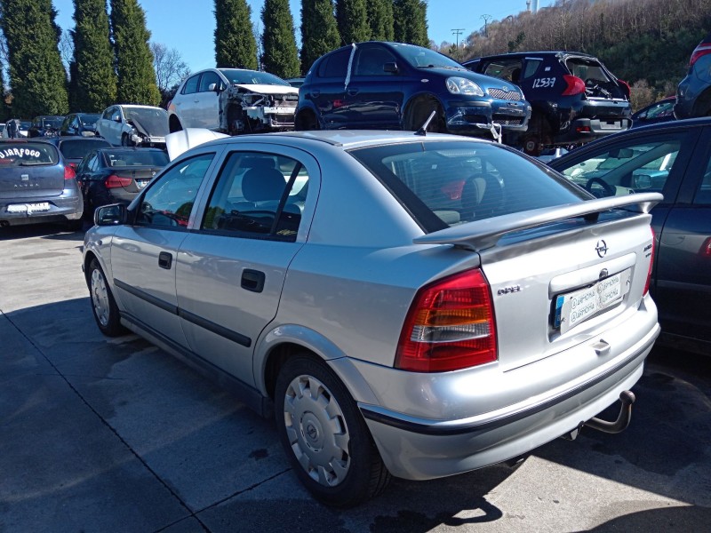 opel astra g hatchback (t98) del año 2002