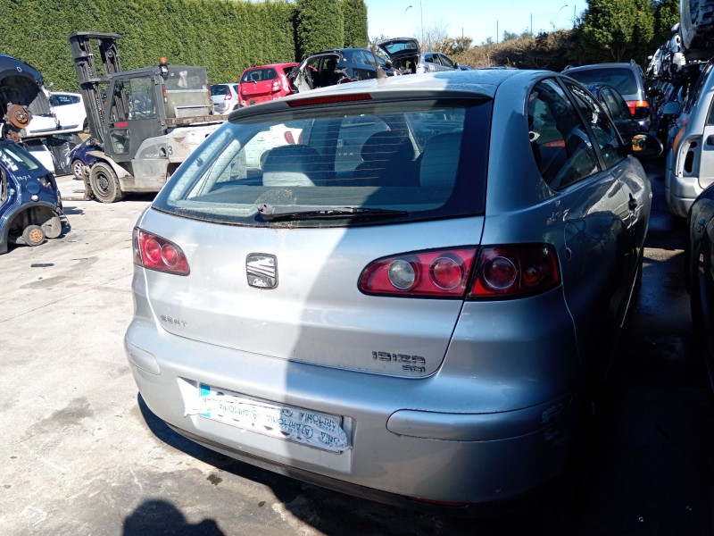 seat ibiza iii (6l1) del año 2003