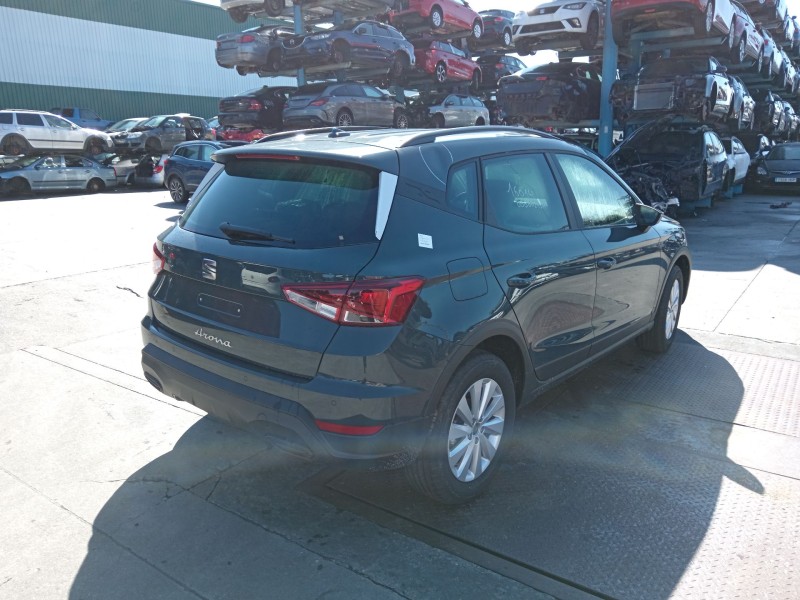 seat arona (kj7, kjp) del año 2025