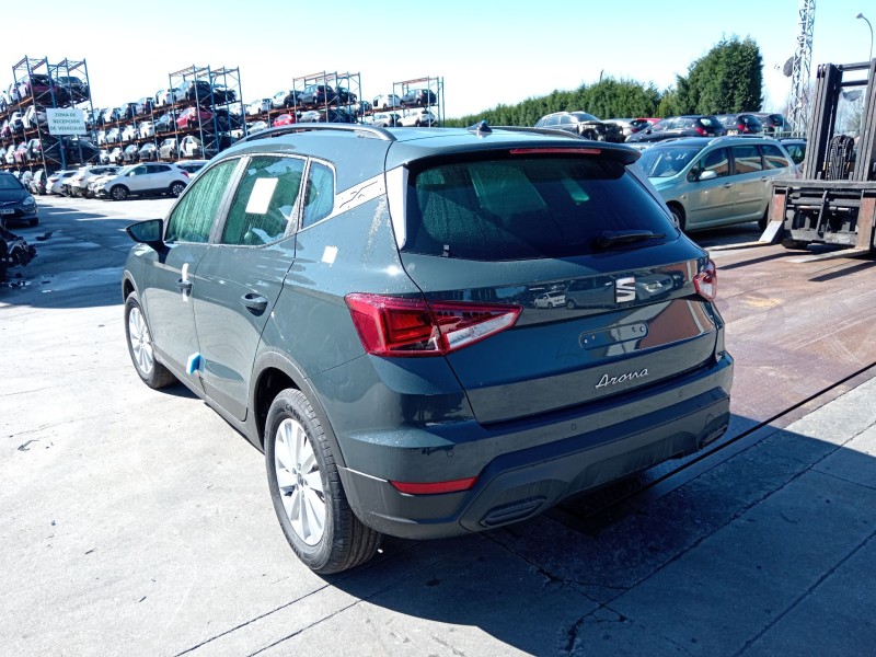 seat arona (kj7, kjp) del año 2025