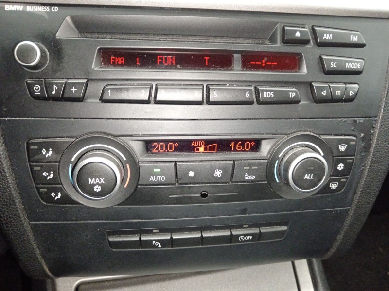 Recambio de mando climatizador para bmw 1 (e81) 116 d referencia OEM IAM 64119250394  